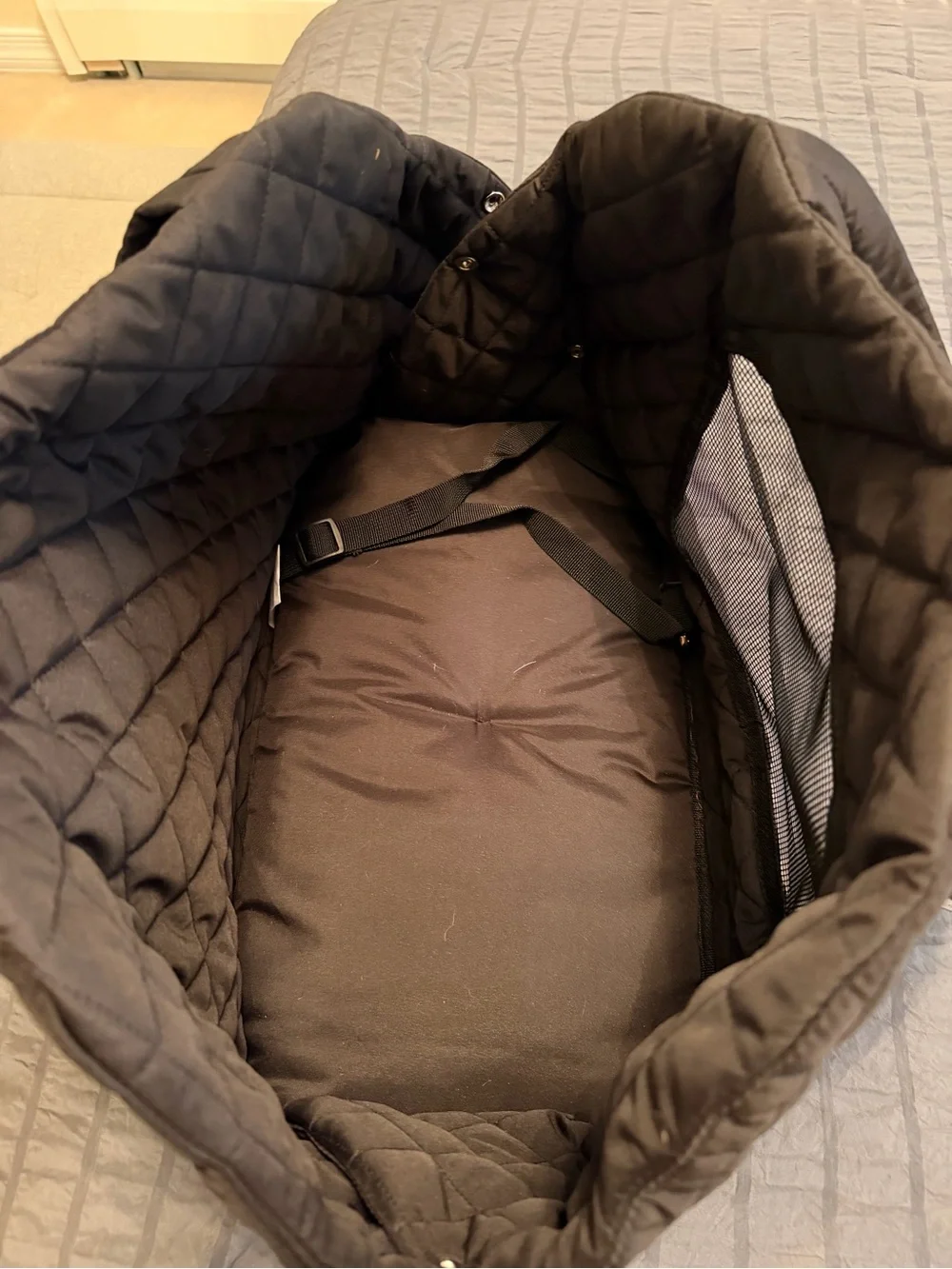 Top Paw Black Quilted Duffel-Style Pet Carrier